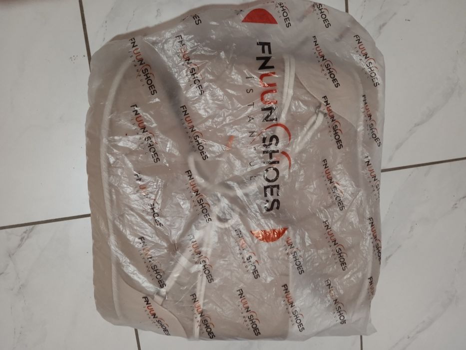 Продаются женские дутики. Производство Турция