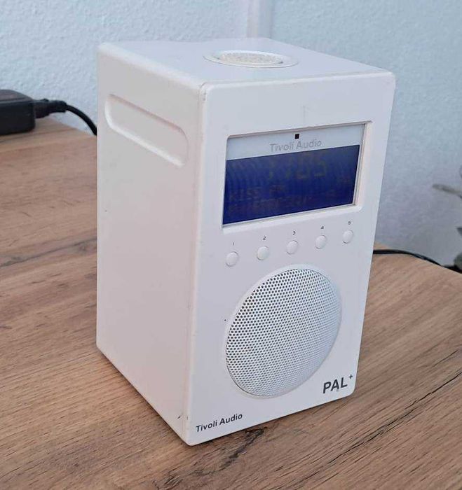 Radio Tivoli Audio PAL+