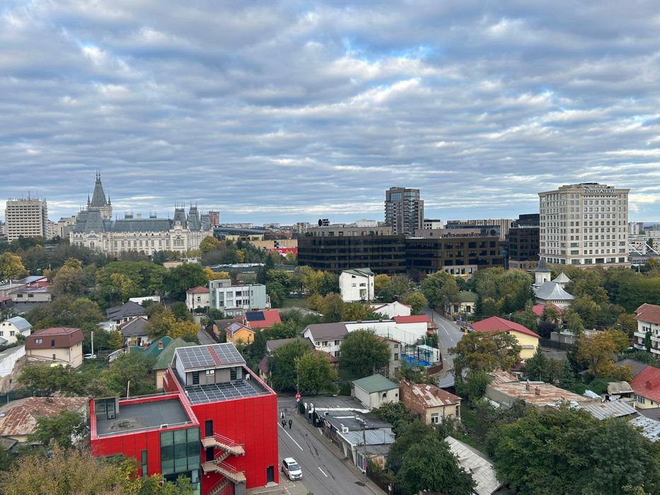Proprietar - ap. 2 cam Nou Prima Inchiriere Palas Centru Palas Campus
