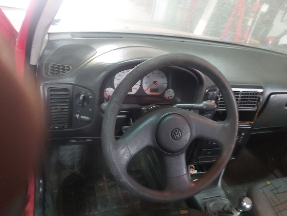 Фолксваген Поло 1.4 i бензин 1998 г.