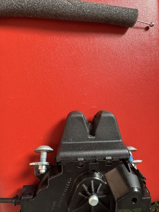 Ornament superiror pentru porbagaj electric mercede w213