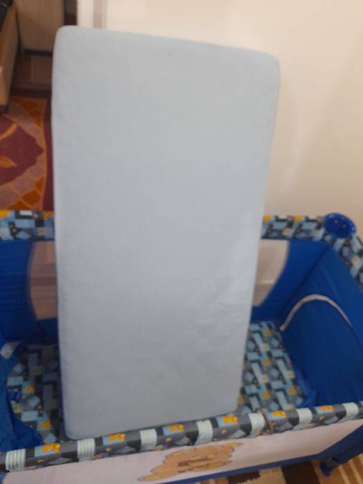 Pătuț și salte  stare foarte bună [ nou]