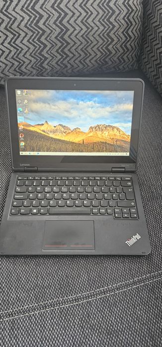 Laptop 2 in 1 Lenovo Yoga i5 cu touchscreen win 10 ssd Tester auto