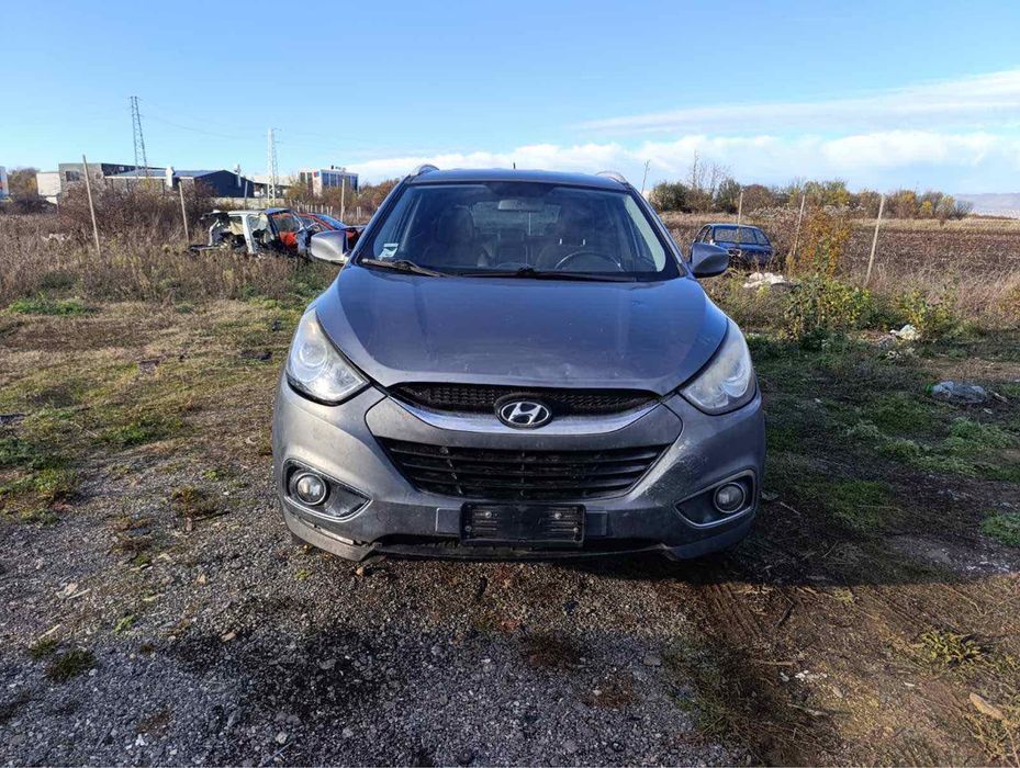 Хюндай IX35 HYUNDAI IX35 на части 1.7CRDI