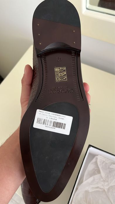 Vand pantofi caporicci