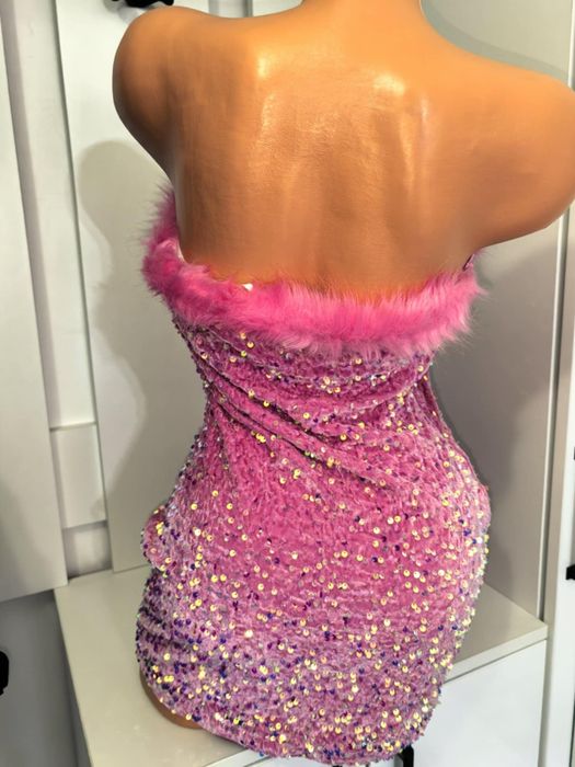 Rochie eleganta mărimea M