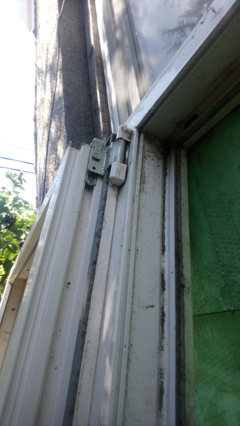 PVC   балконска врата SCHUCO