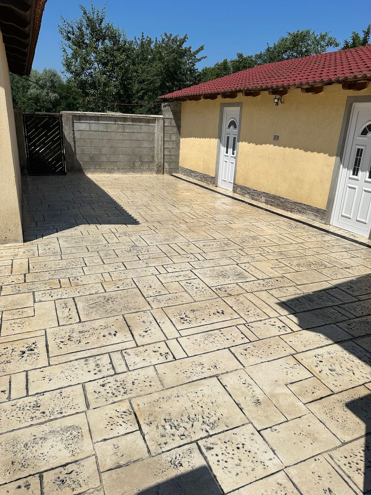 Materiale beton amprentat:colorant,praf antilipire,lac,culoare pret