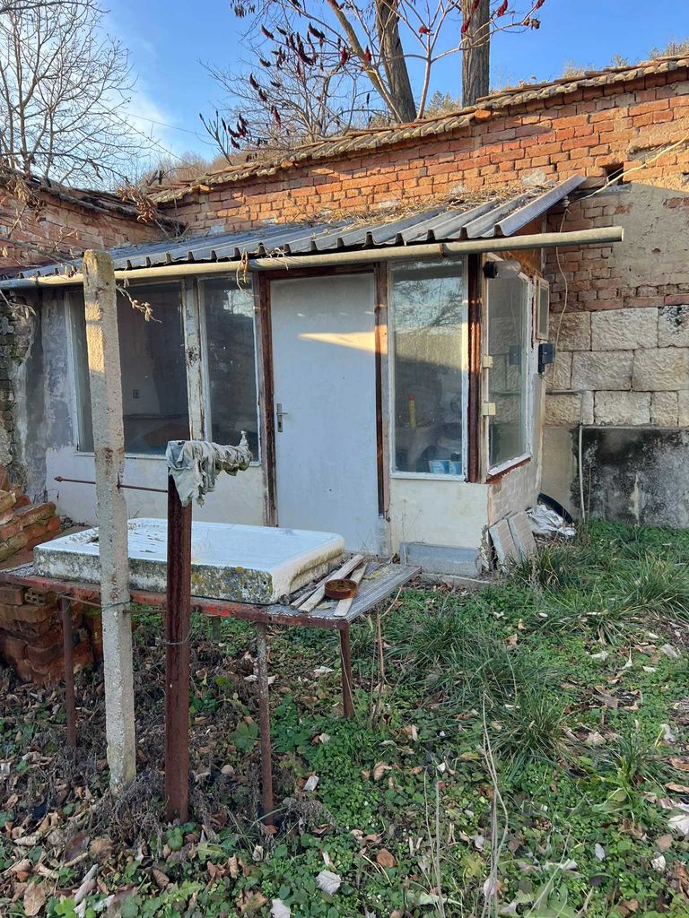 Продава се Къща в с. Кривня, Област Русе - 230 кв.м за 160 €/кв.м - Снимка #9