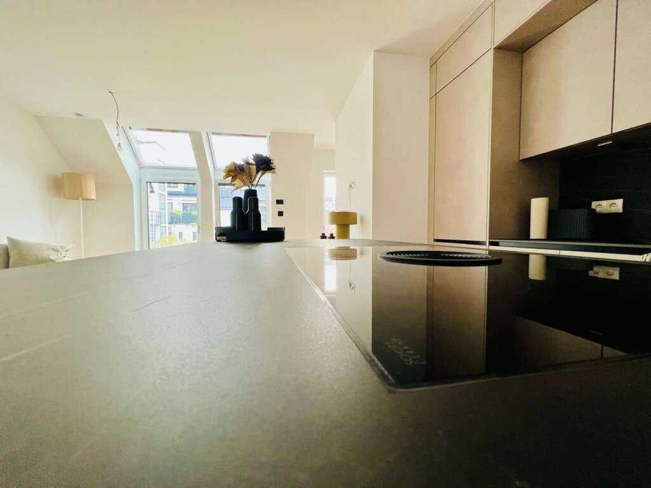 Дава се под наем Двустаен апартамент в София, Зона Б-5 - 68 кв.м за 612 € - Снимка #4