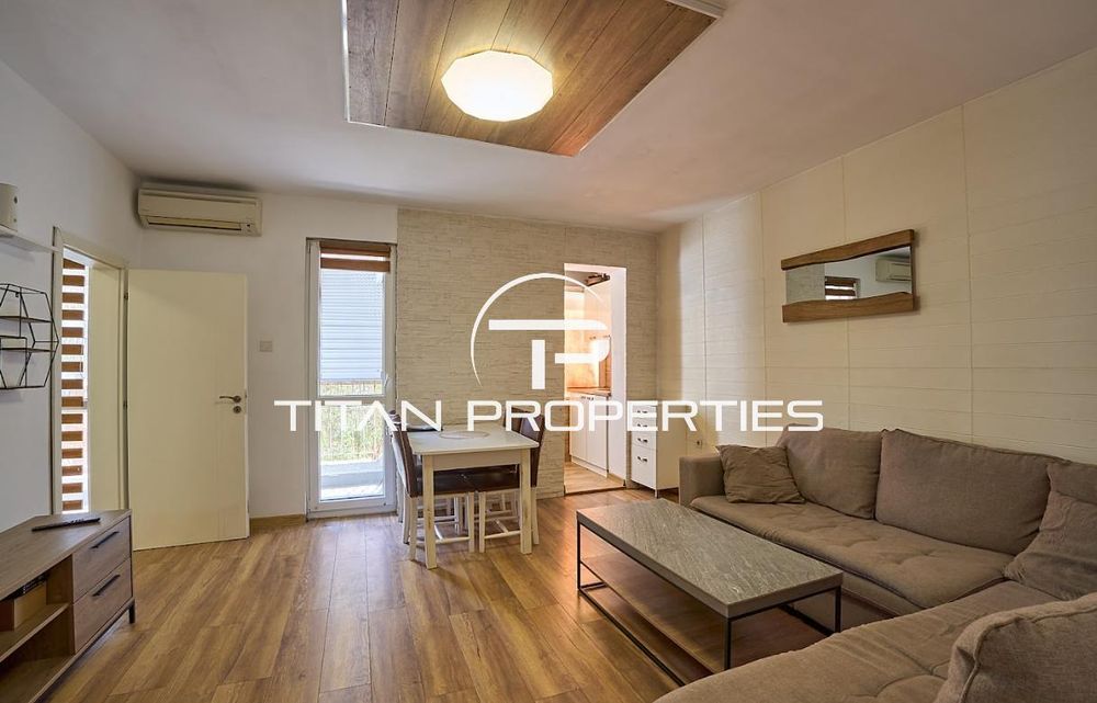 Двустаен апартамент под наем в кв. Кючук Париж