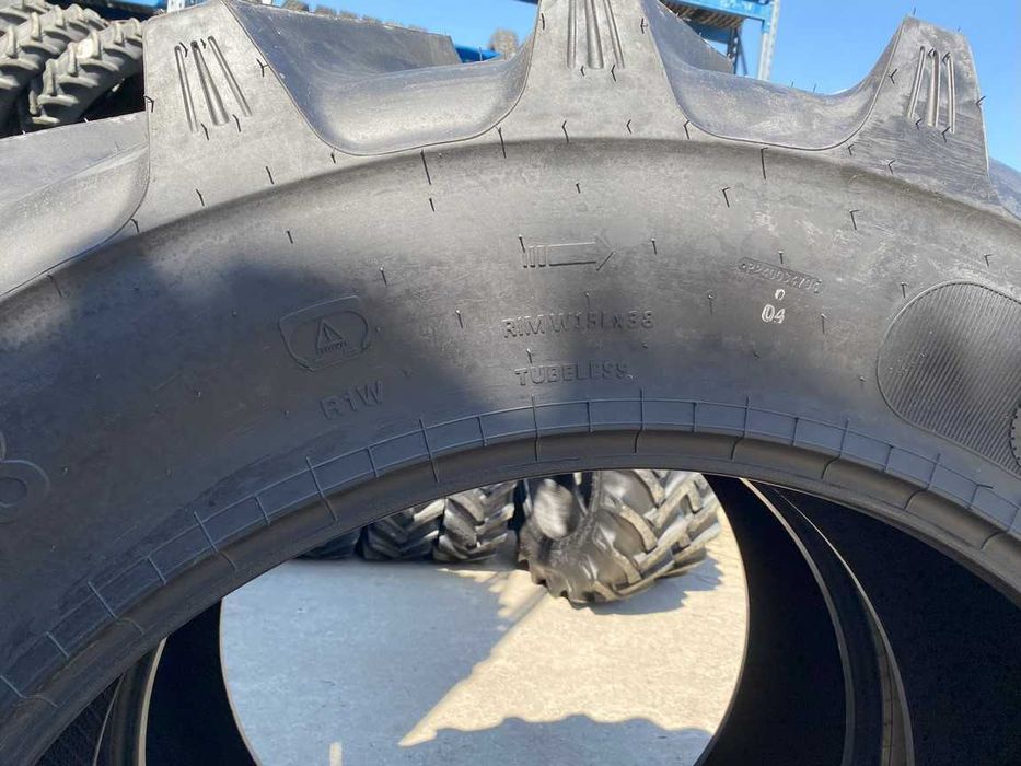 Anvelope radiale 420/85R38 pentru tractor spate noi marca GRI