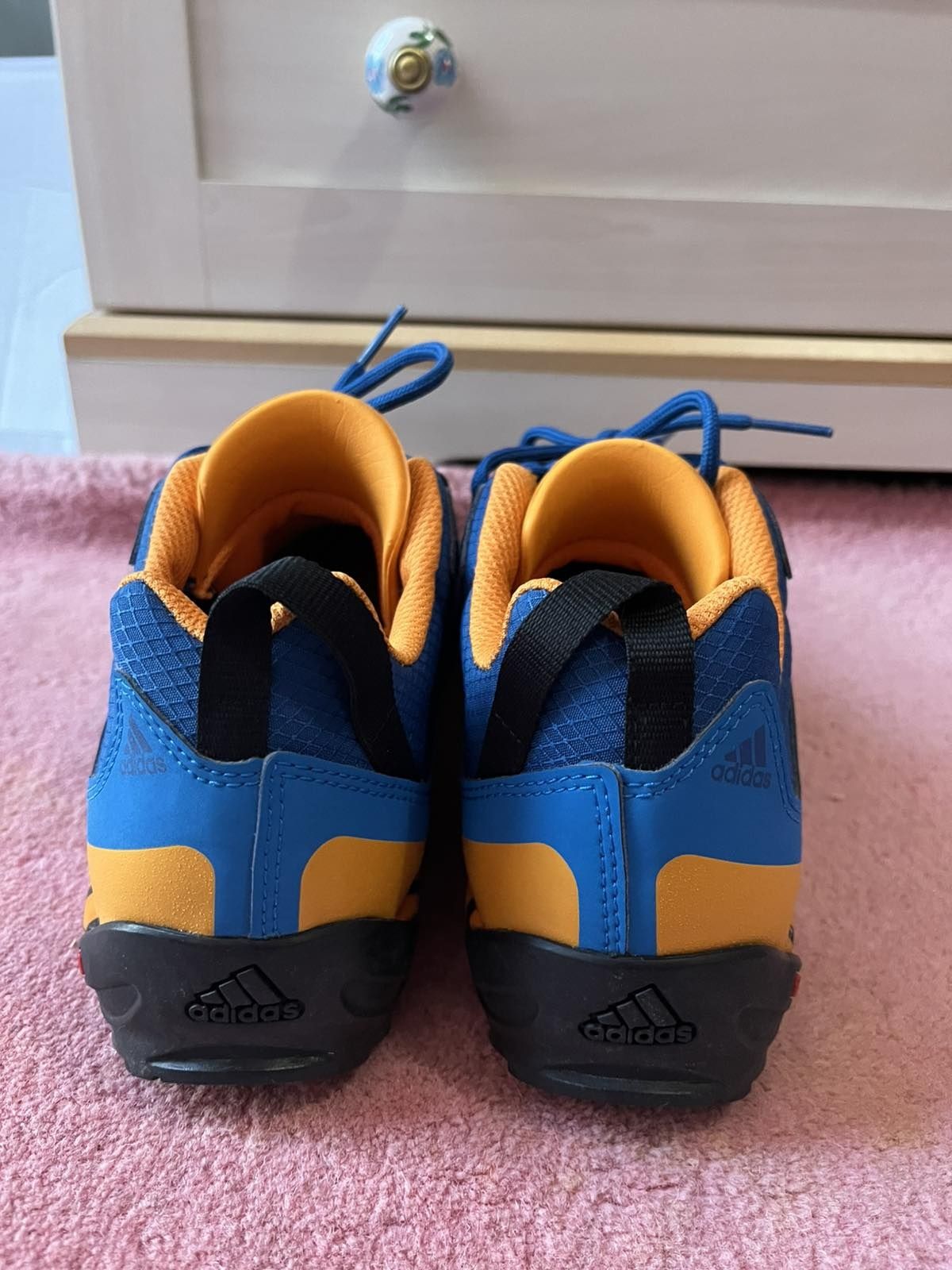 Маратонки Adidas Terrex Нови