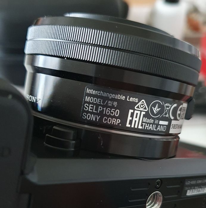 Обектив Sony SELP1650