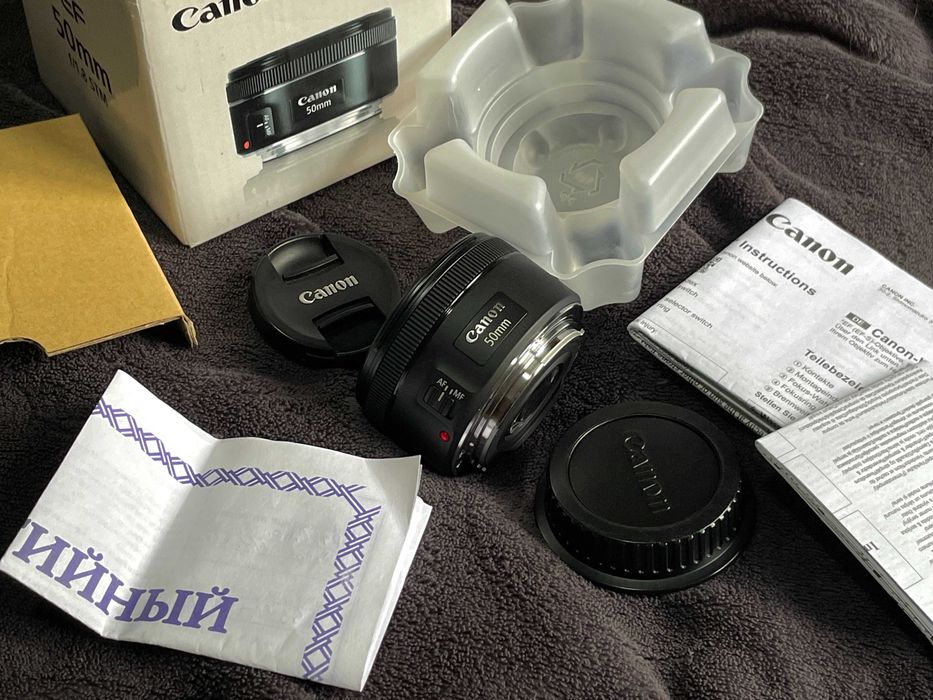 Объектив Canon EF 50mm f/1.8 STM на гарантии в полной комплектации