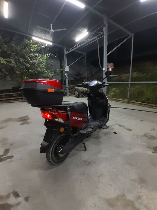 Elektron skuter srochna