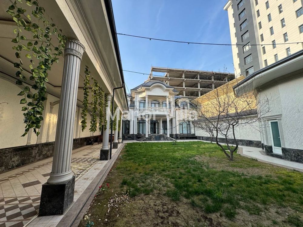 Аренда Дома В Центре! 2,100$