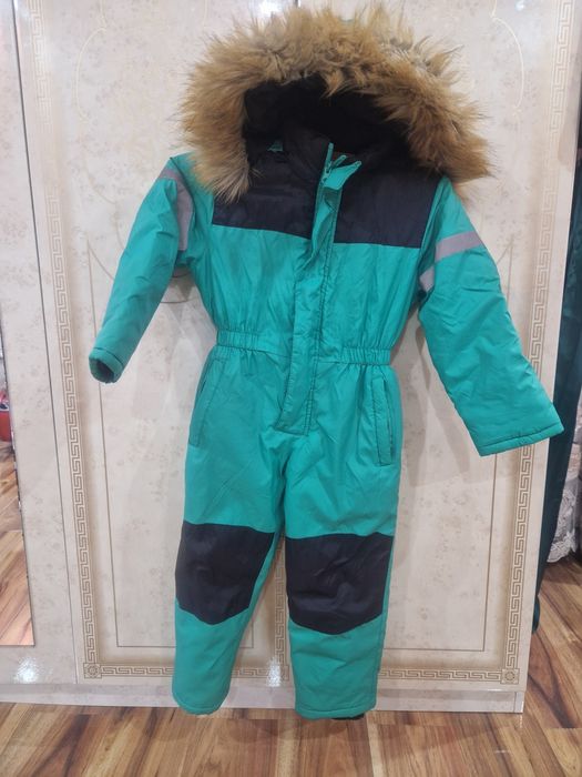 Combinezon  superb pt 5-6 ani