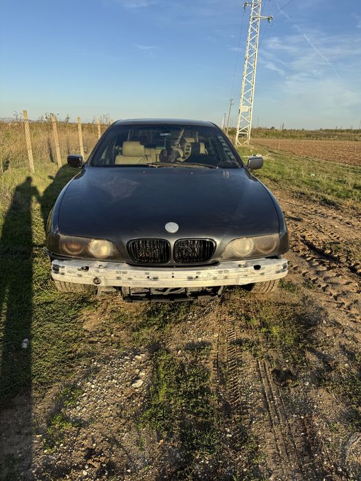 Bmw e39 523 170hp автоматик на части