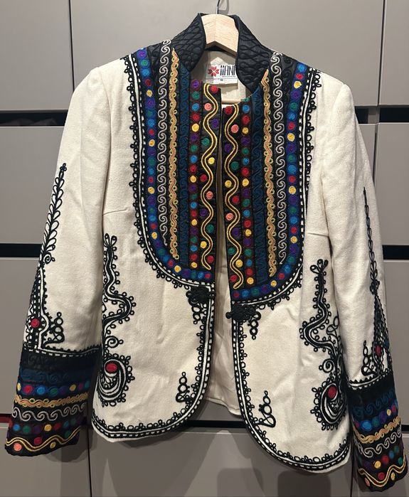 Sacou schileresc din stofa de lana IIANA