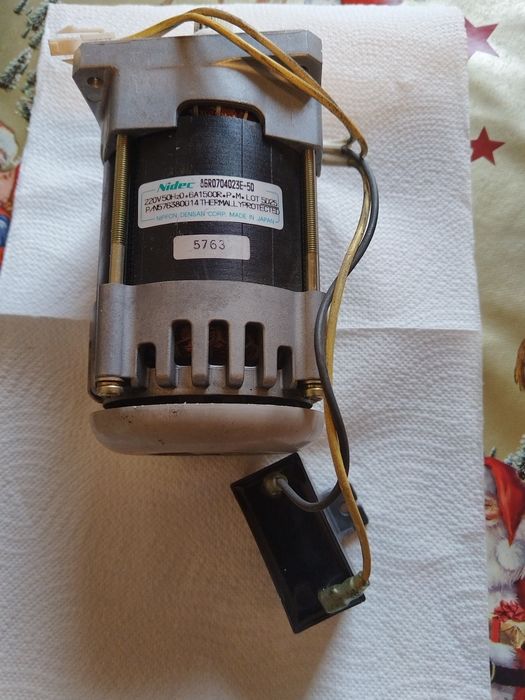 Motor  Nidec utilizat