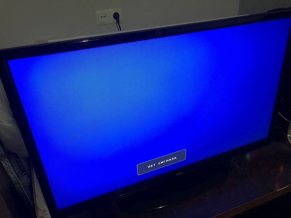 Телевизор tcl в хорошем состоянии