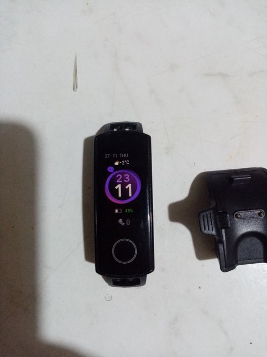 Смарт часы хуавей М5