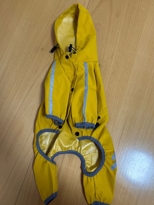 Продавам кучешки дрехи-S,М,L размер