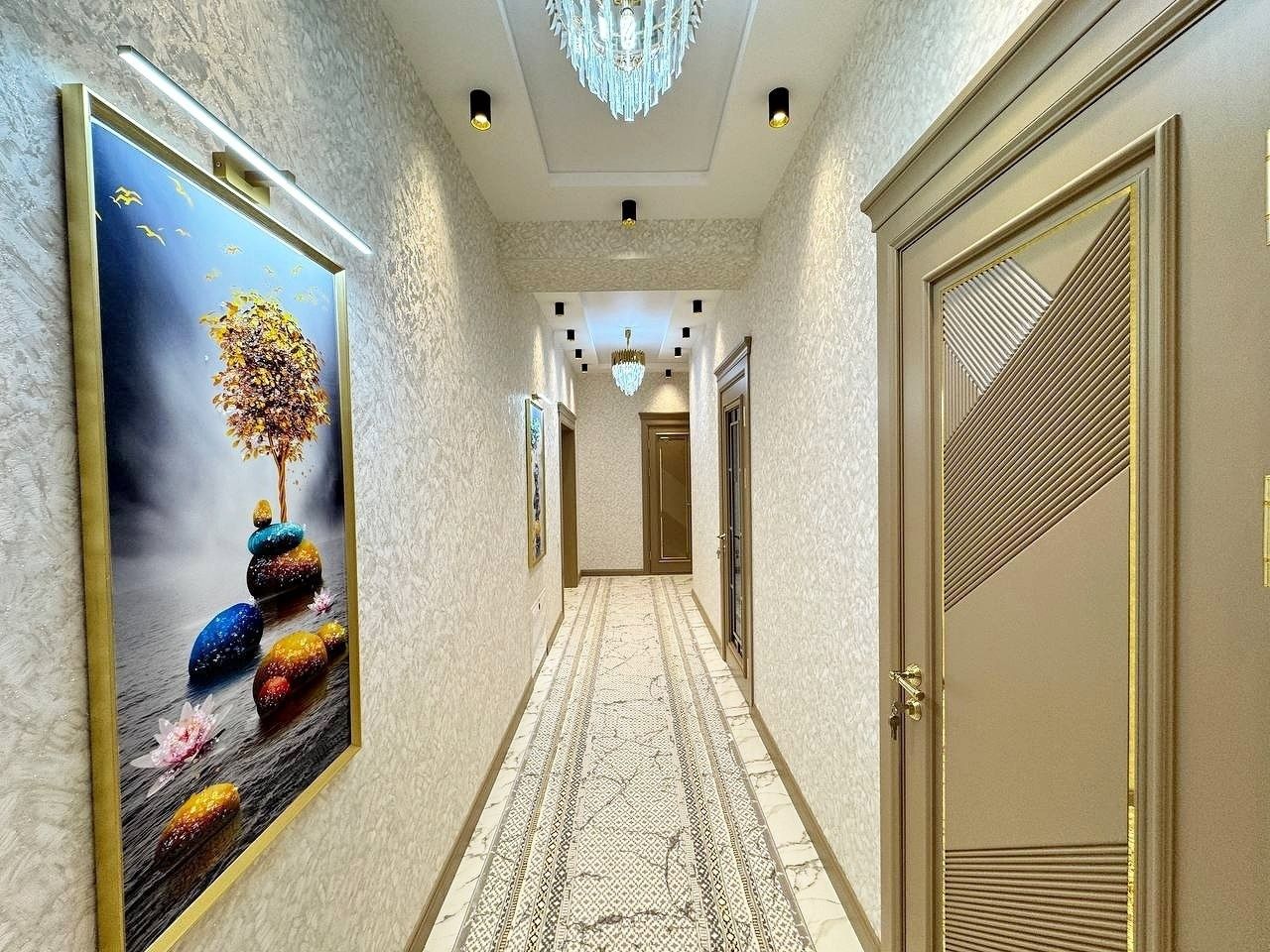 3 комнатная квартира в Новостройке Гагарина