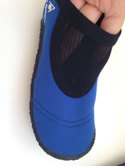 Papuci de apa noi (Aquashoes), 32/33 + slip băieți