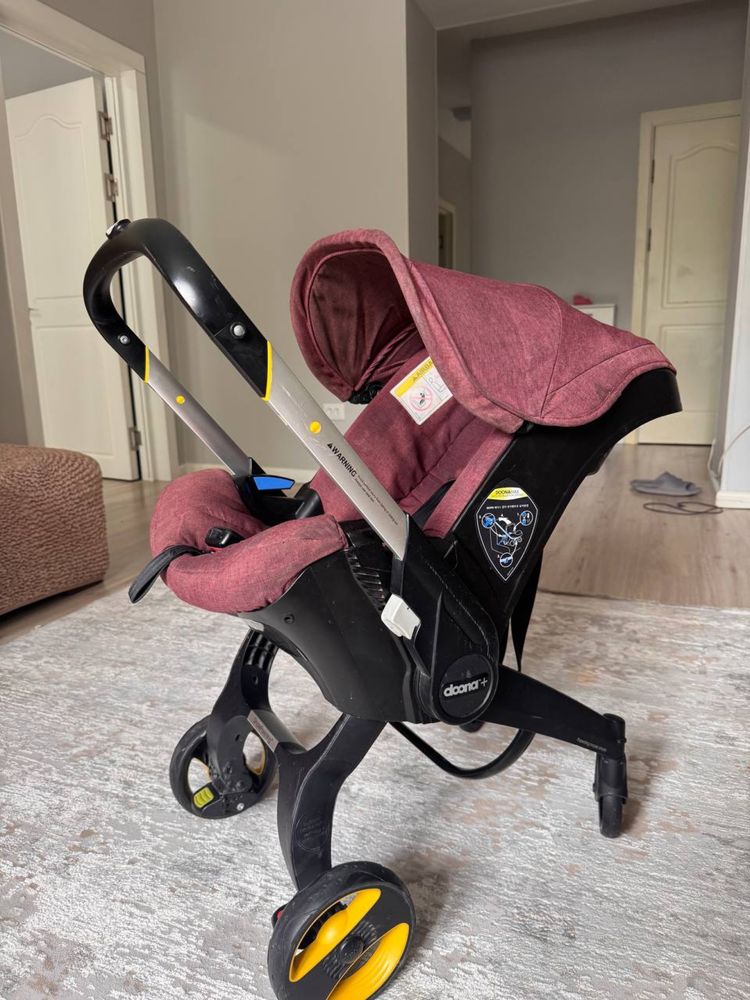 Коляска Doona +3in 1. Бу. В очень хорошем состоянии .