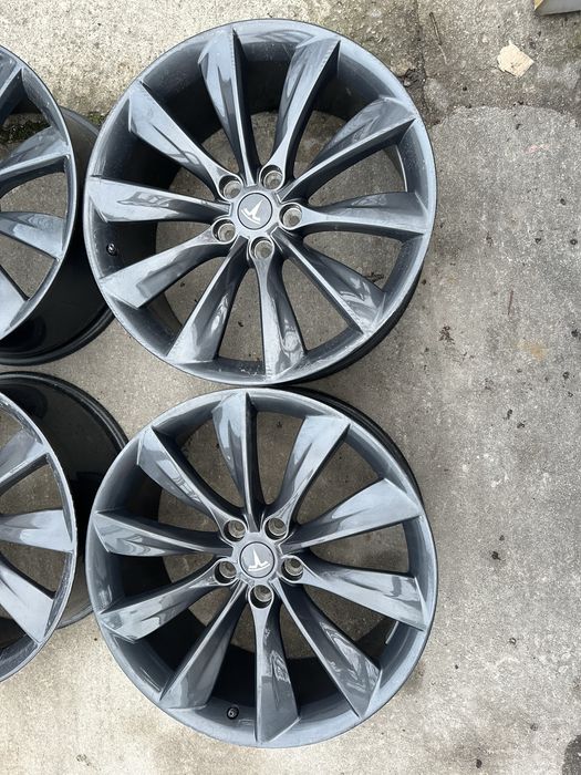 21цола 5x120 Tesla S,Тесла S 4бр Оригинални