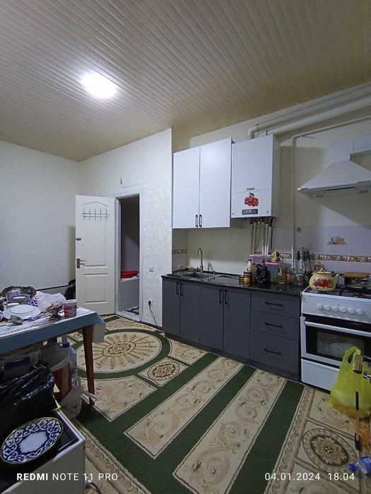 Квартира сотилади, 2 этажкали домни, 1 чи этажи 54.5 кв.м.