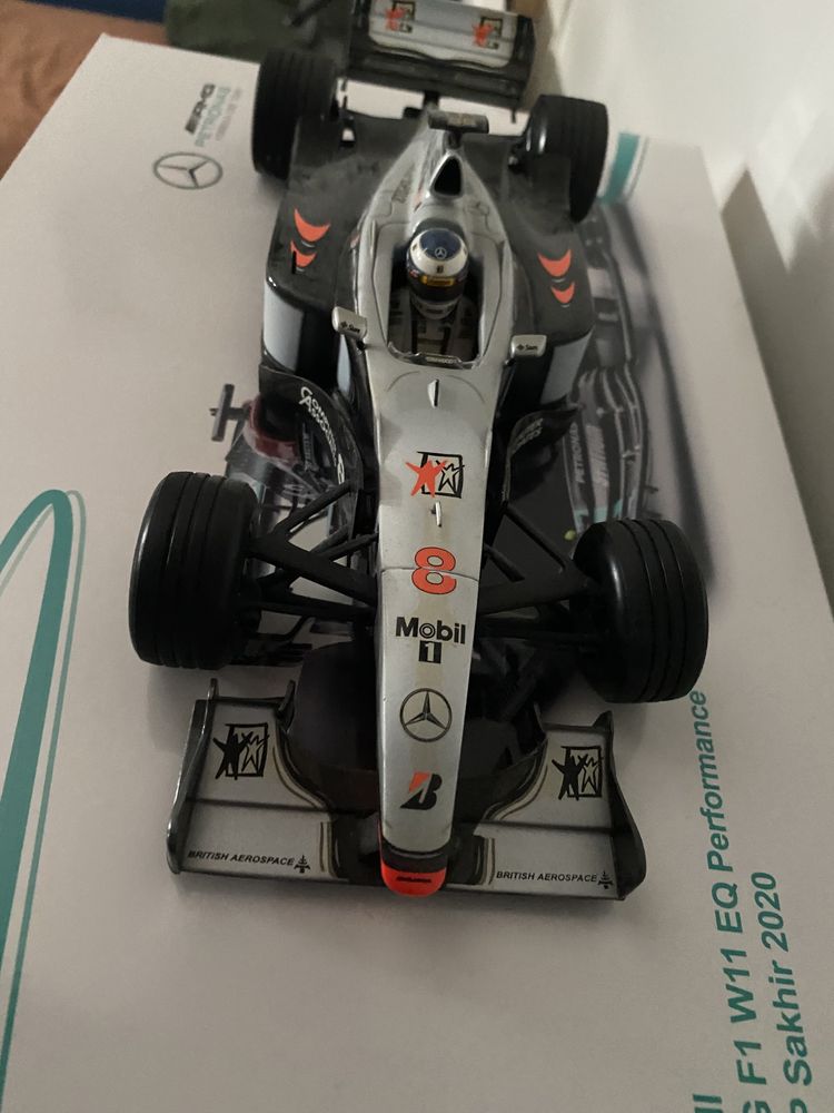 Macheta minichamps formula 1 f1 Mclaren Mercedes Mp4-13 1998