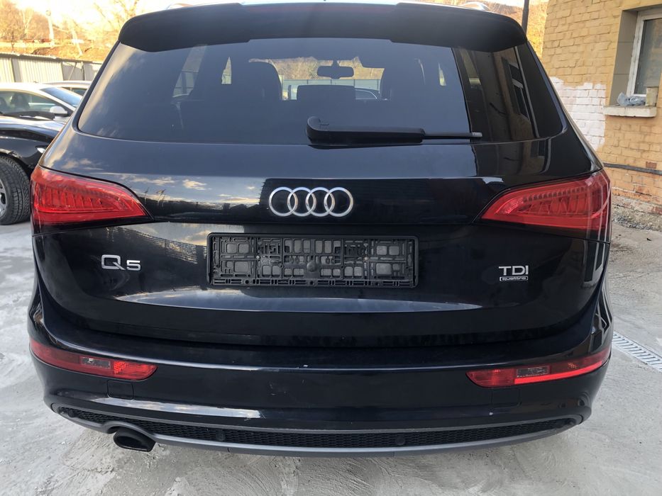 Haion,Usa stanga/dreapta/fata/spate,aripa spate,prag. Audi Q5 8R. LZ9Y