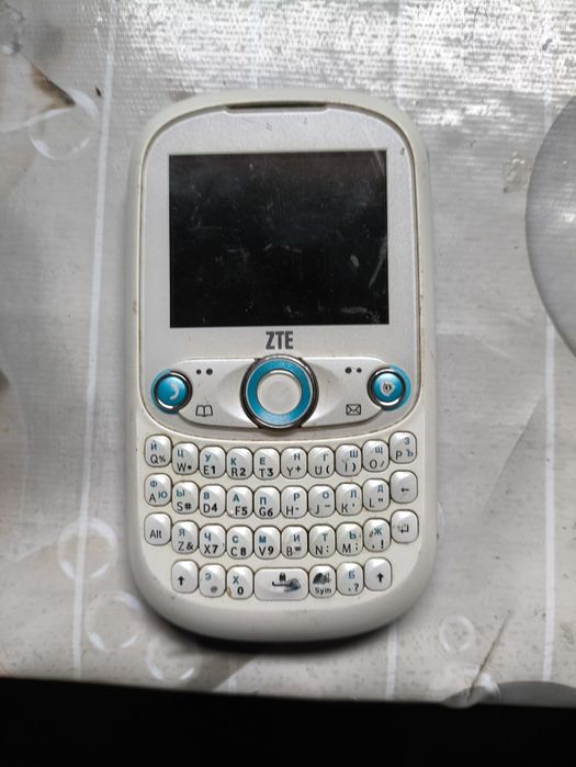 Продам телефон ZTE