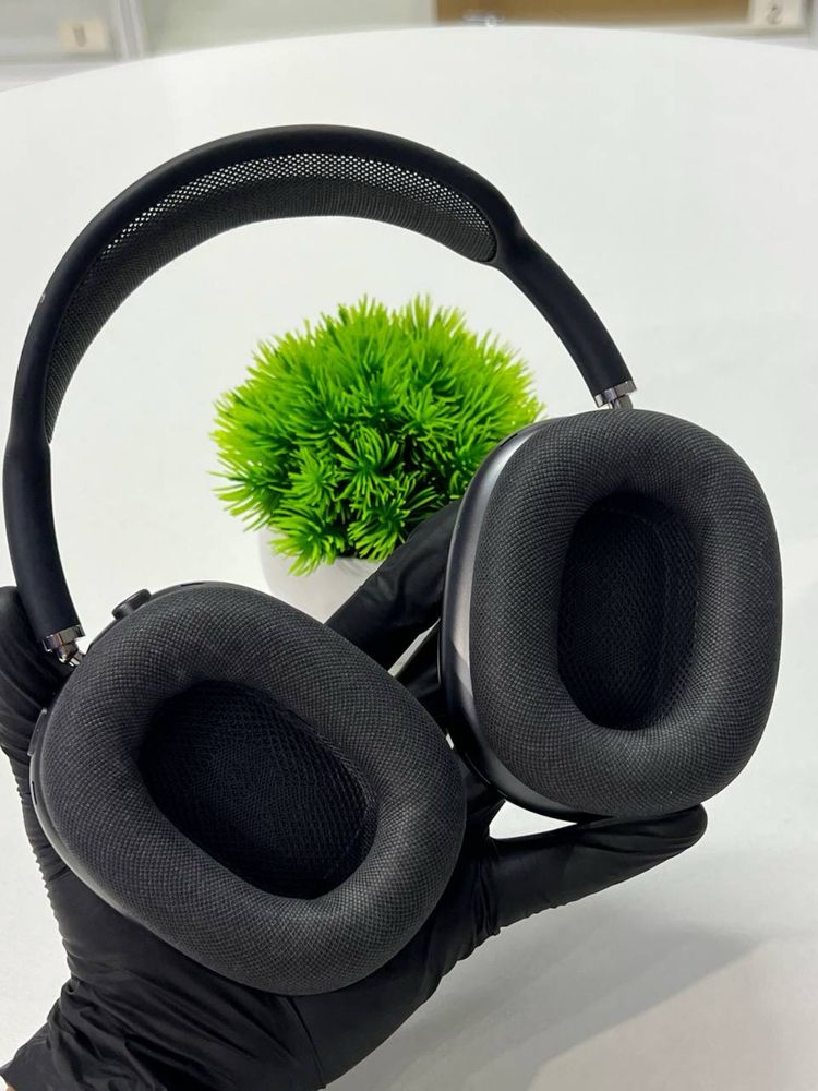 AirPods      Max