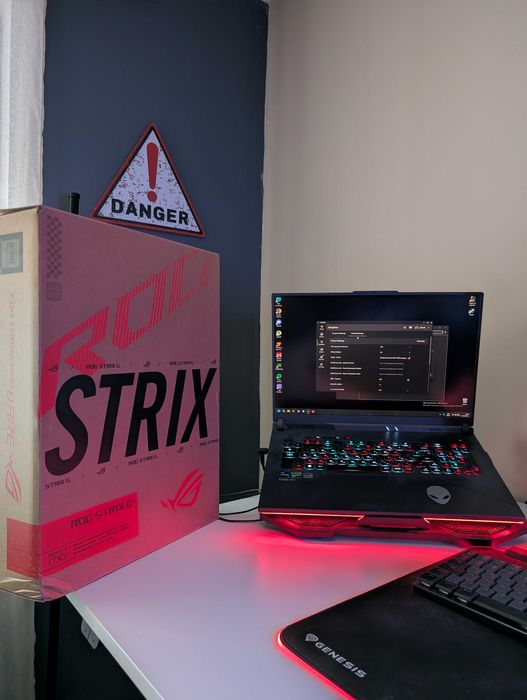 Asus Rog Strix G18