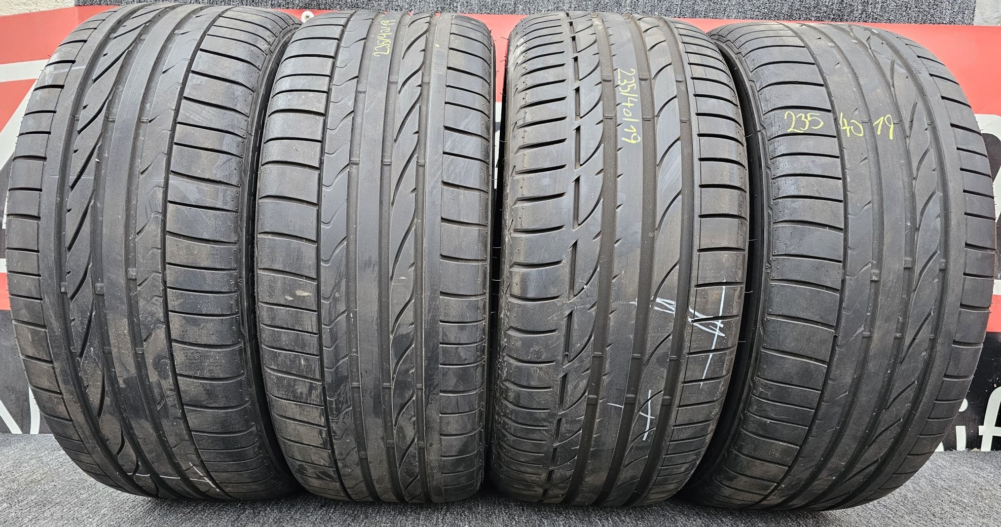Anvelope De Vara / Cauciucuri De Vara 235- 40- 19”