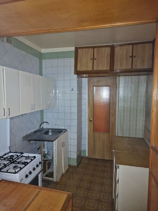 Своя. 2х комнатная 
Юунусабад 4-квартал 
Ориентир: Биллур ресторан