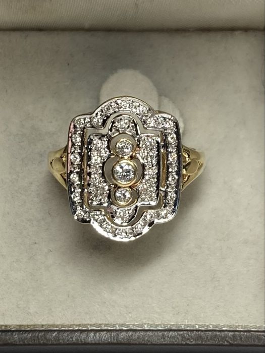 Inel vintage aur 18kt.cu diamante 0.25ct