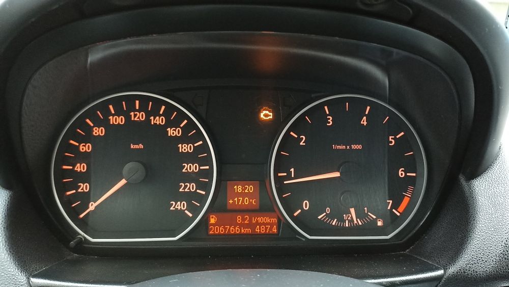 BMW serie 1 116i 2005 SatNav