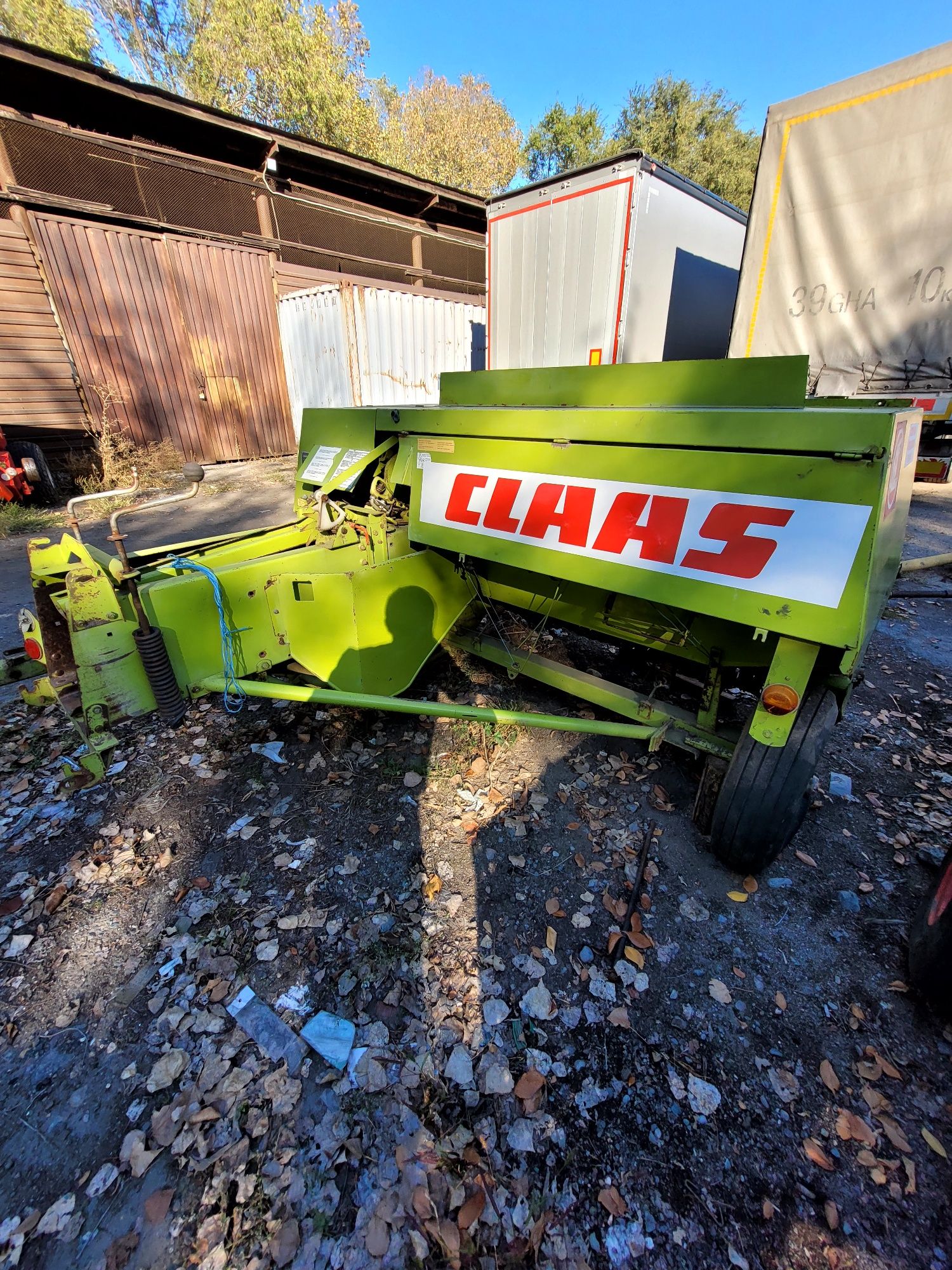 Пресс-подборщик Claas Markant 52.