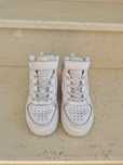 Adidasi Nike tip gheata