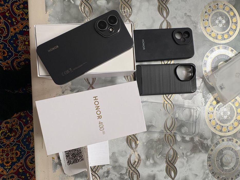 Honor 400 512/12гб как новый, год гарантии