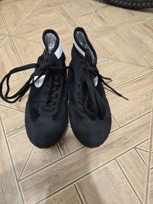 Борцовки сатылады