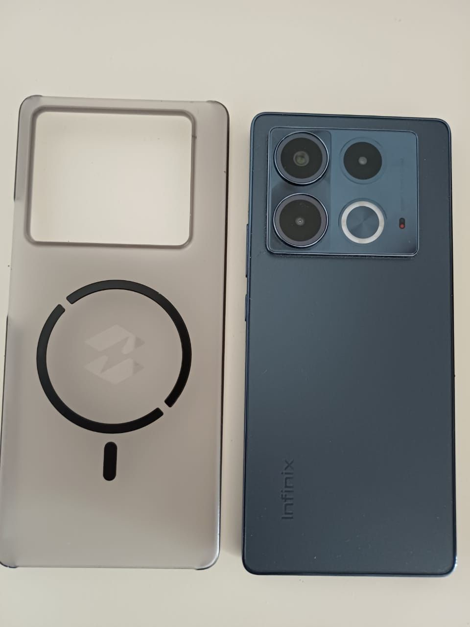 Смартфон infinix note 40 продам
