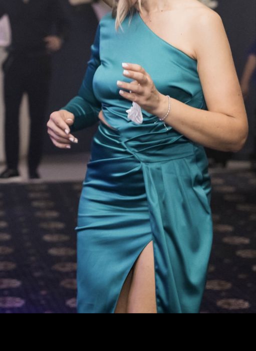 Rochie verde midi eleganta