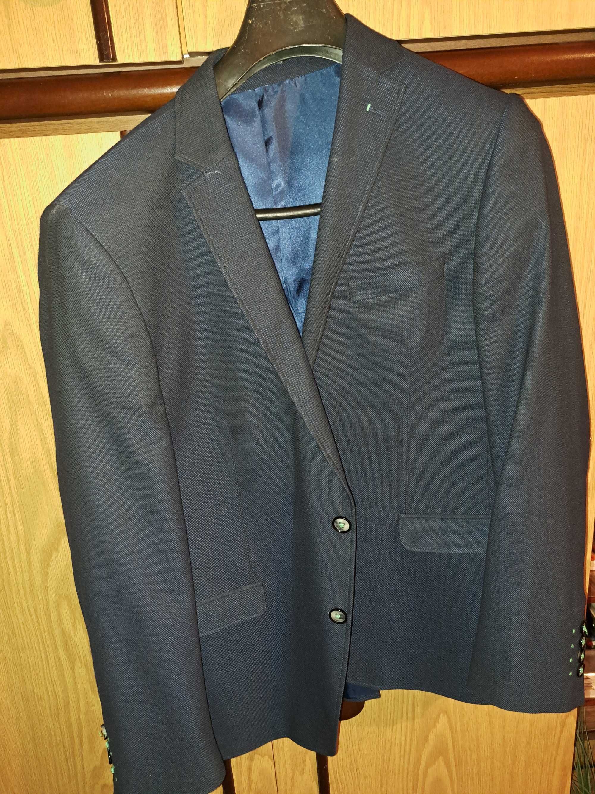 Мъжко сако Carducci