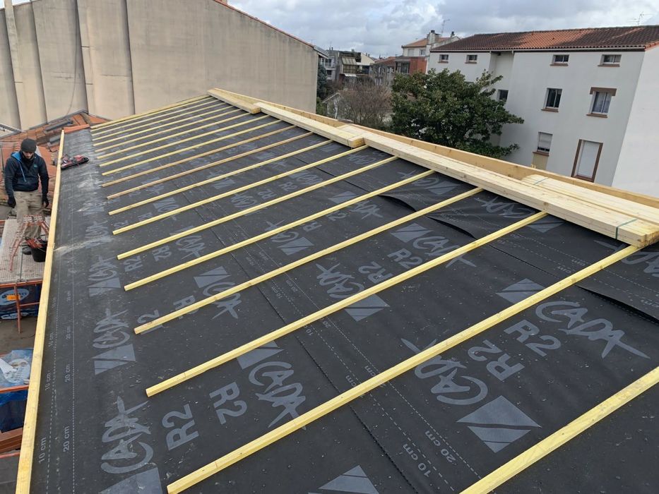 Паропропусклива подпокривна мембрана CADA R2 4 броя, чисто нови